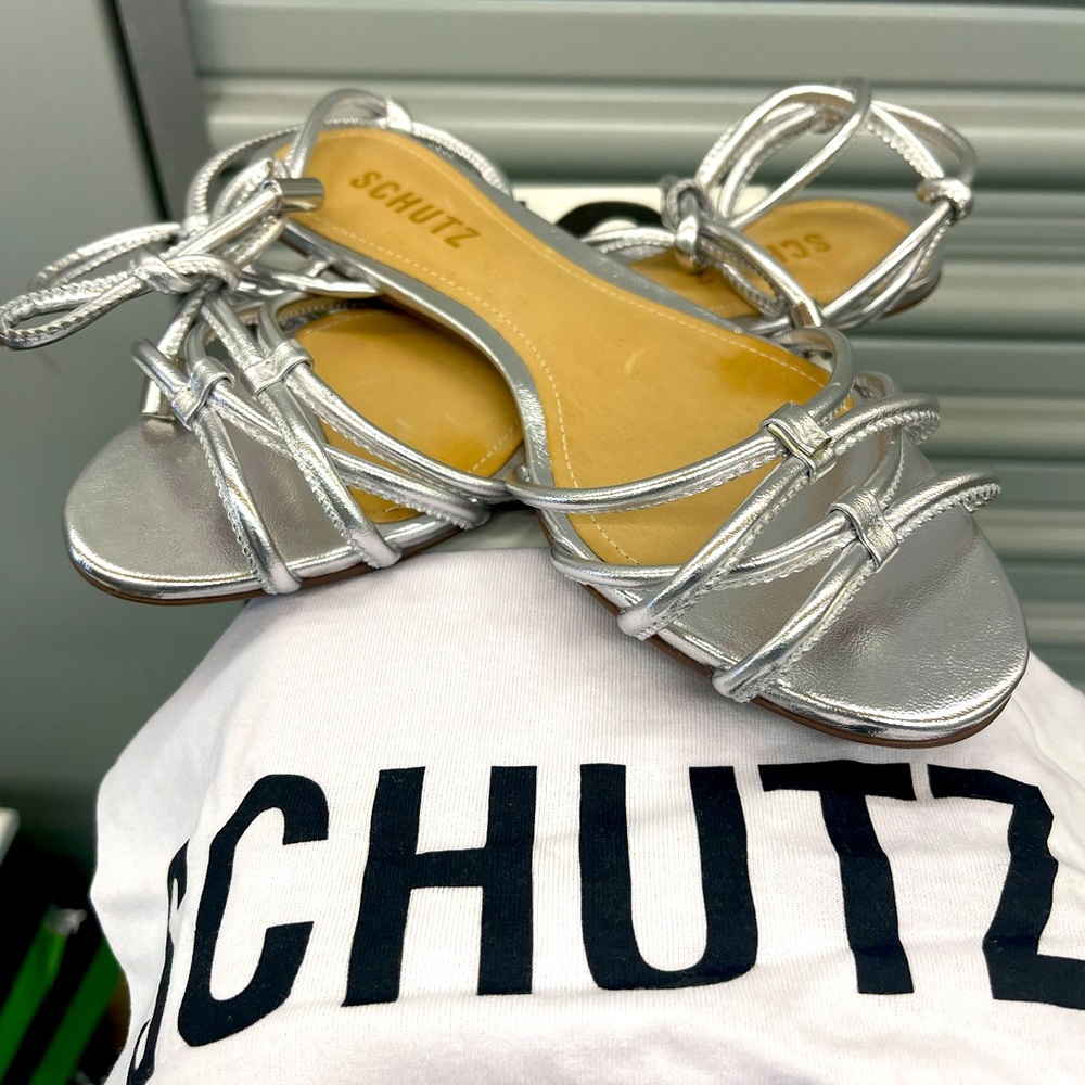 Brand New in box SCHUTZ flat ankle tie sandals